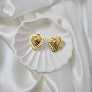 Vionna Gold Earrings