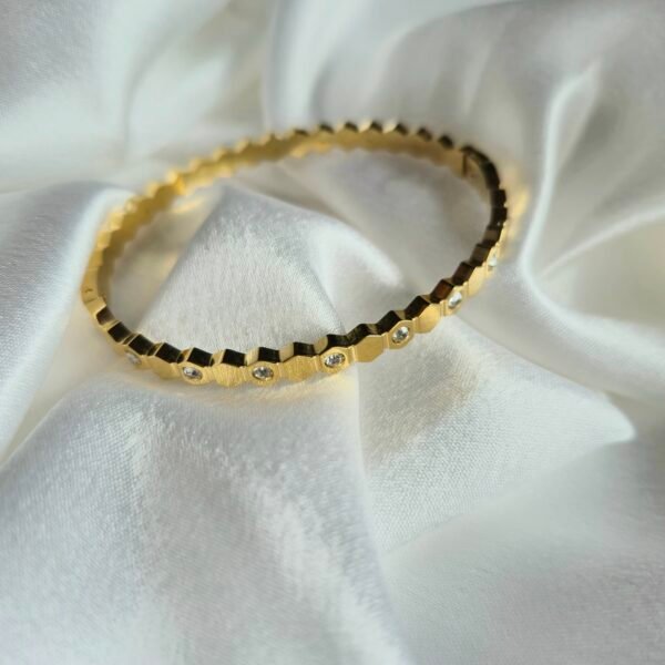 Hexa Design Bangle Bracelet