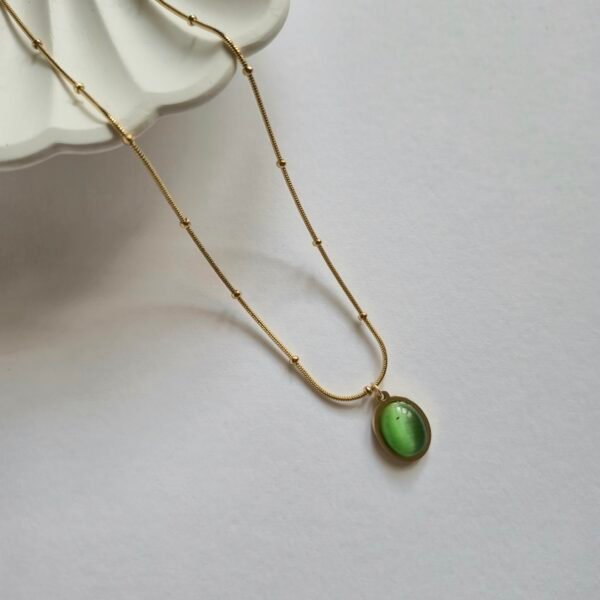 Oval Pendant Necklace