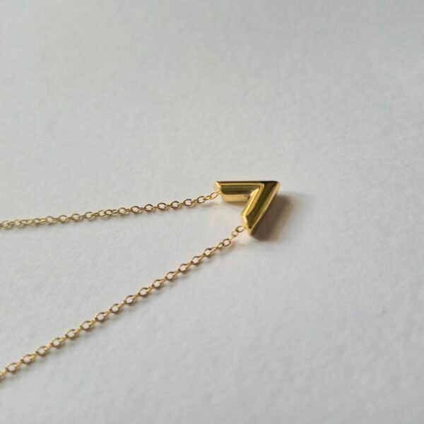 V-Shaped Pendant Necklace - Image 2