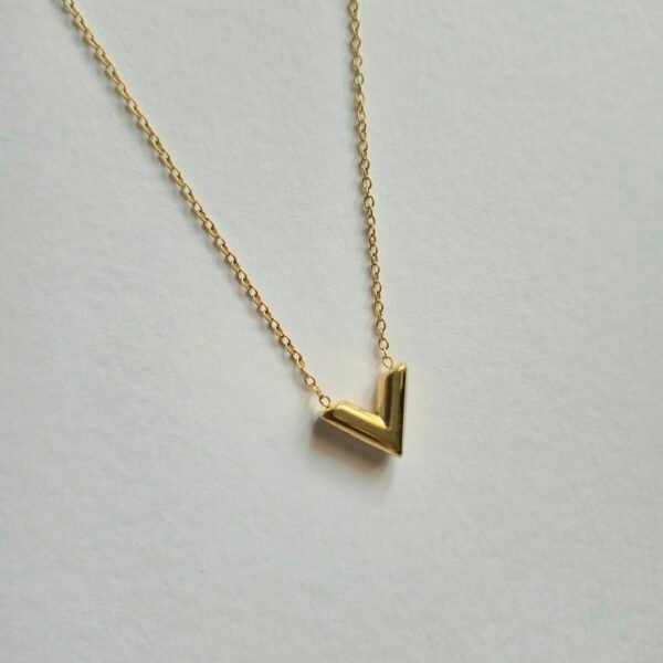 V-Shaped Pendant Necklace - Image 3