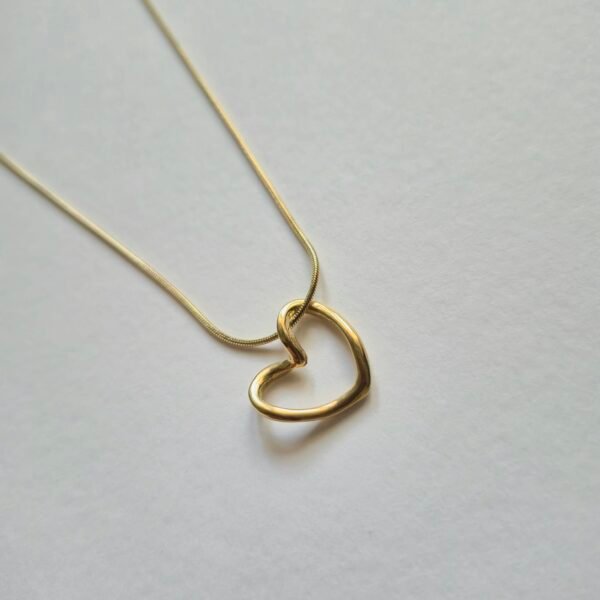 Heart Themed Pendant - Image 2