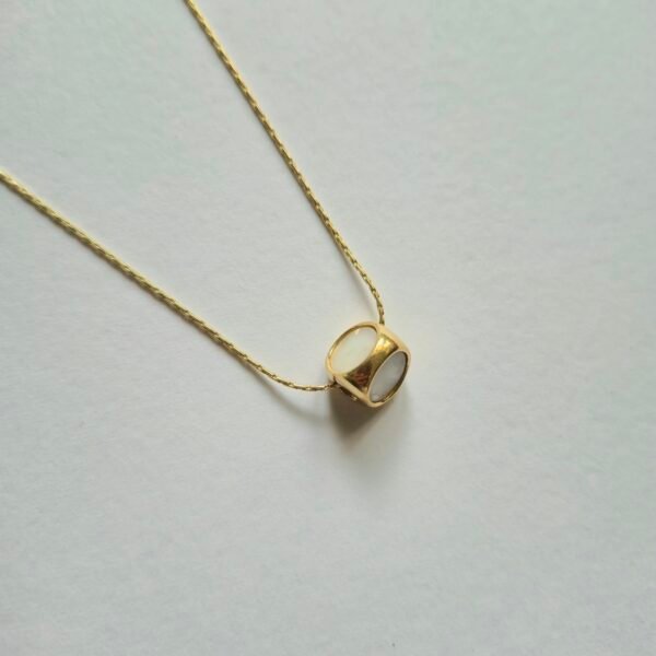 Cubical Pearl Necklace - Image 2