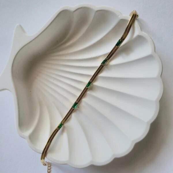 Emerald Elegance Gold Bracelet