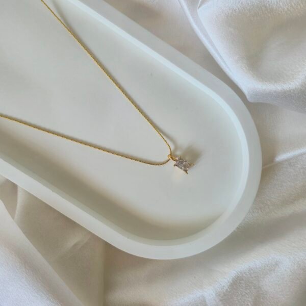Dainty Pendant Necklace - Image 4