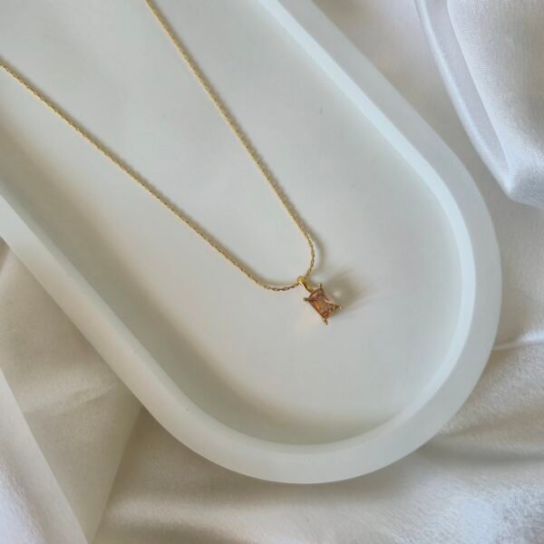 Dainty Pendant Necklace - Image 7